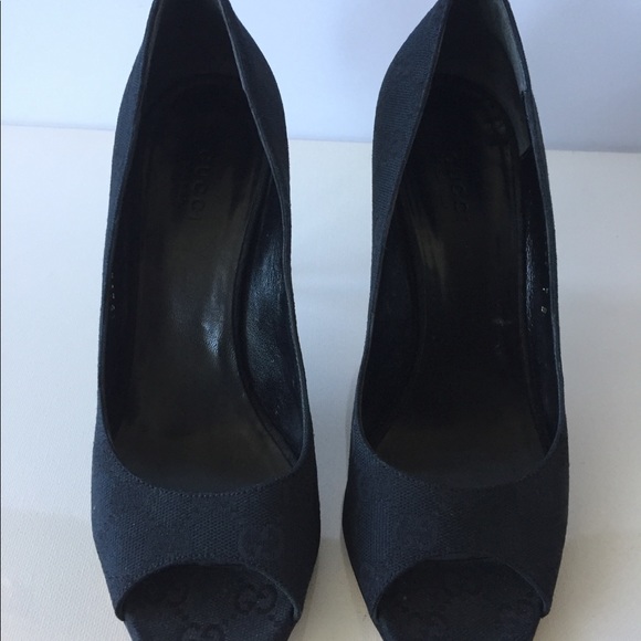 Authentic Women’s Gucci open toe heels size 37 - Picture 6 of 8